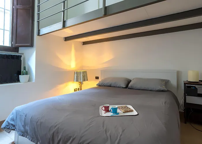 Life Is Beautiful Design Loft Navigli Romolo, Netflix, Wifi, Ac And Street Parking