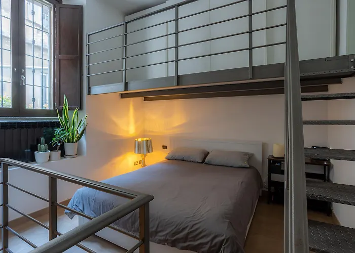 Life Is Beautiful Design Loft Navigli Romolo, Netflix, Wifi, Ac And Street Parking
